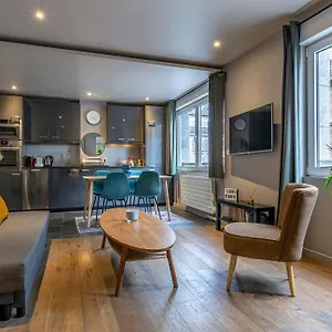  Apartment Cardinet